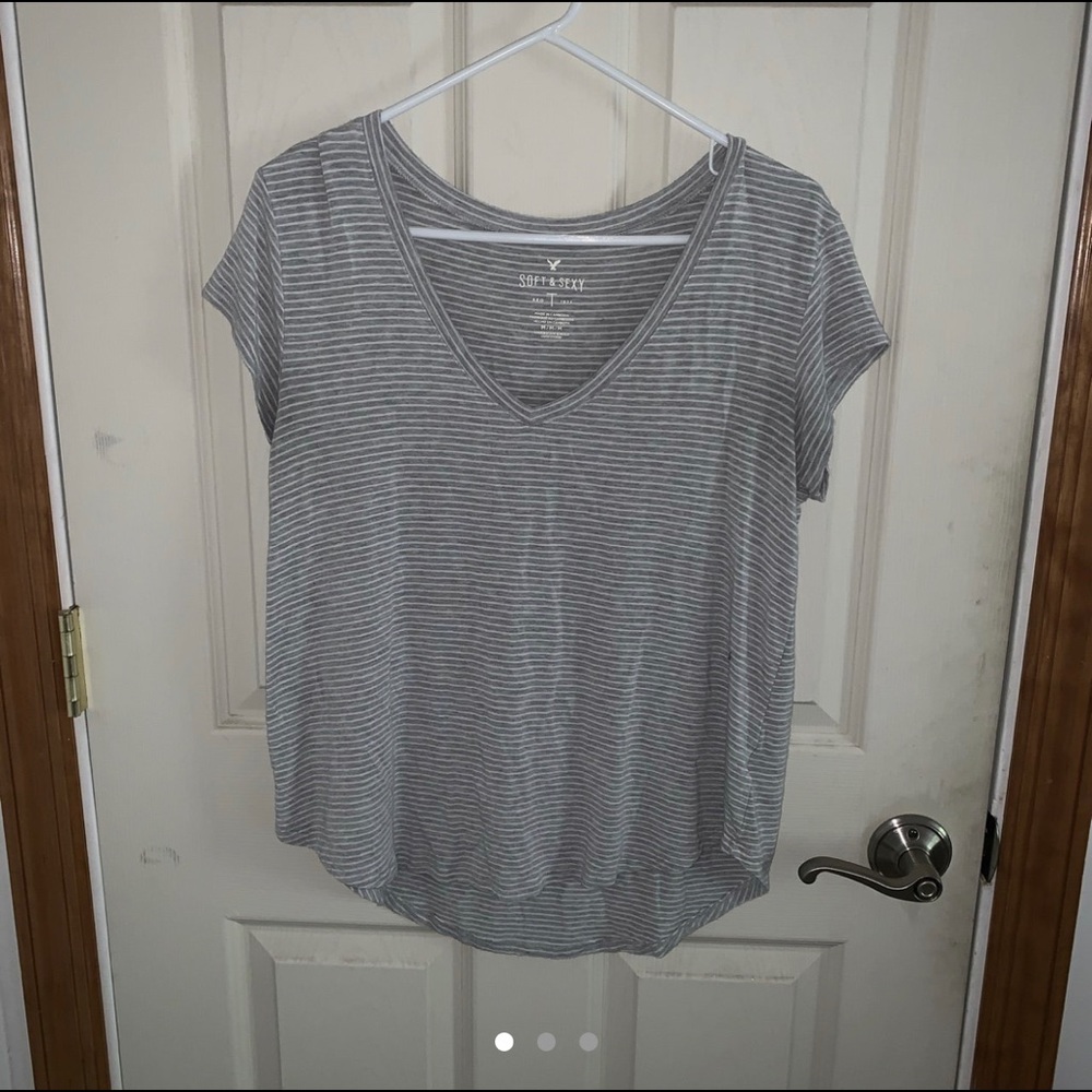 american eagle tee